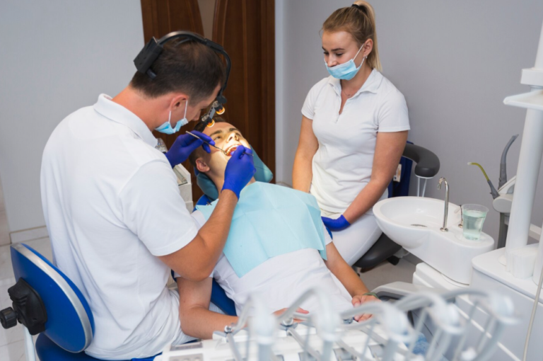 Achieve Your Dream Smile with Dental Veneers in Hamilton