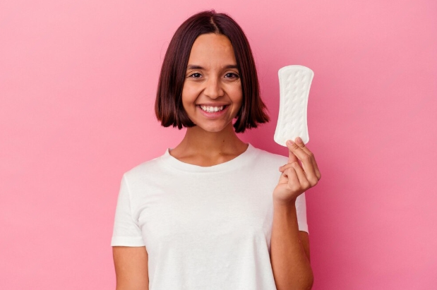 Toxic-Free Sanitary Pads for Teens: Why They’re a Safer Option