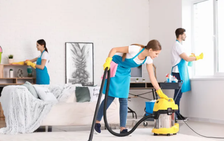 Deep Cleaning Services vs. Regular Cleaning