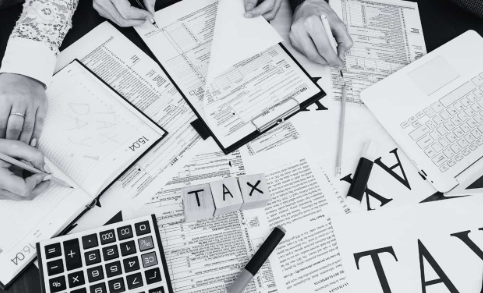 How Can a Corporate Tax Accountant Rescue a Failing Business