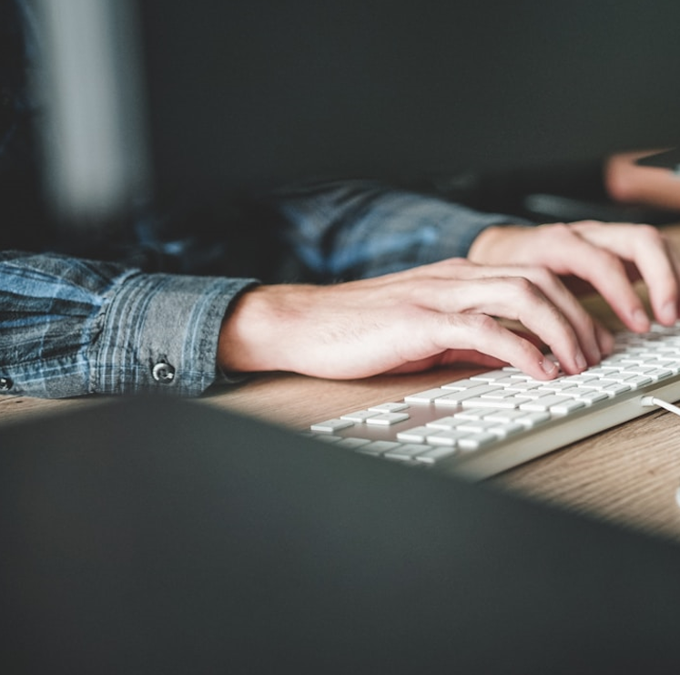 How To Choose the Best Proposal Software for Your Business Needs