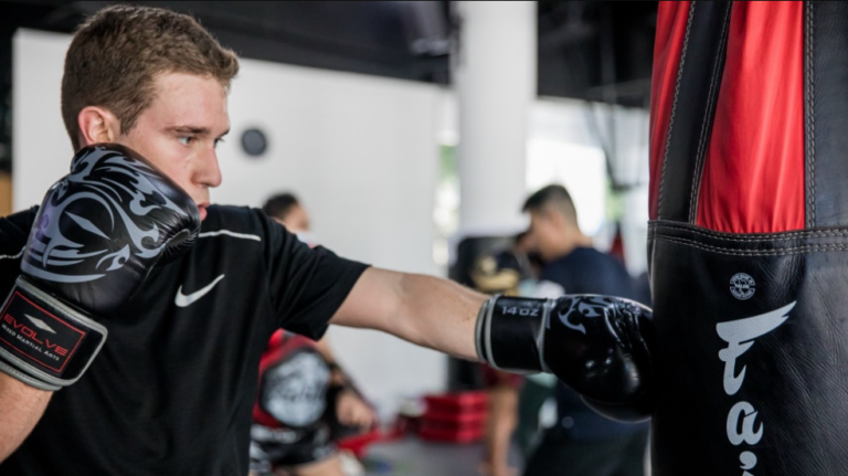 Common Mistakes in Boxing (and How to Avoid Them!)