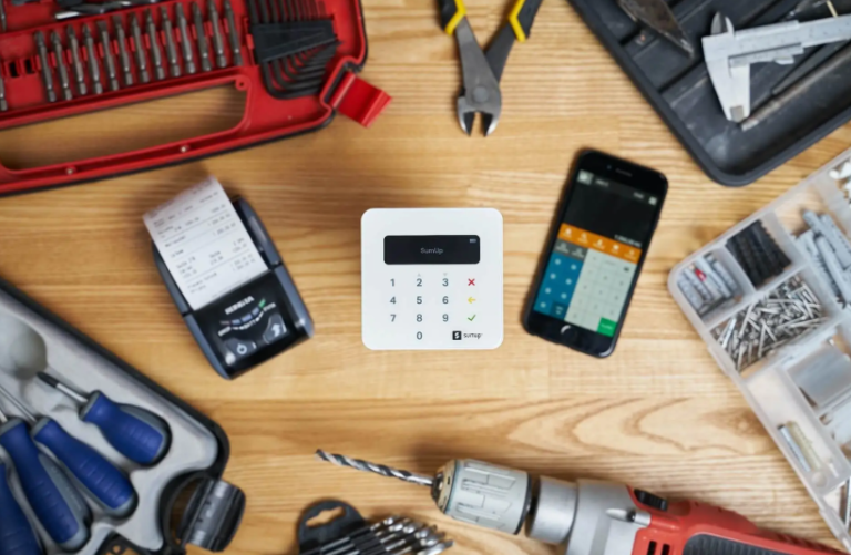 Field Service Mobile App Benefits for Streamlined Operations and Efficiency
