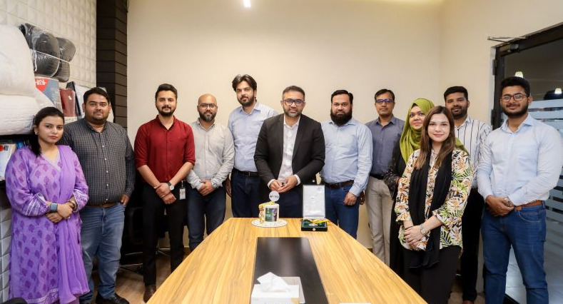 Newsasshop Chronicle: Where Today Meets Tomorrow