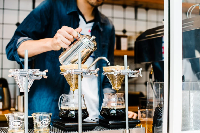The Importance of Professional-Grade Equipment in Specialty Coffee Brewing