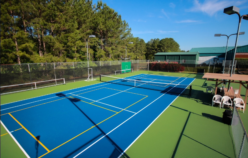 When to Stop Tennis Court Repairs and Choose Tennis Court Resurfacing